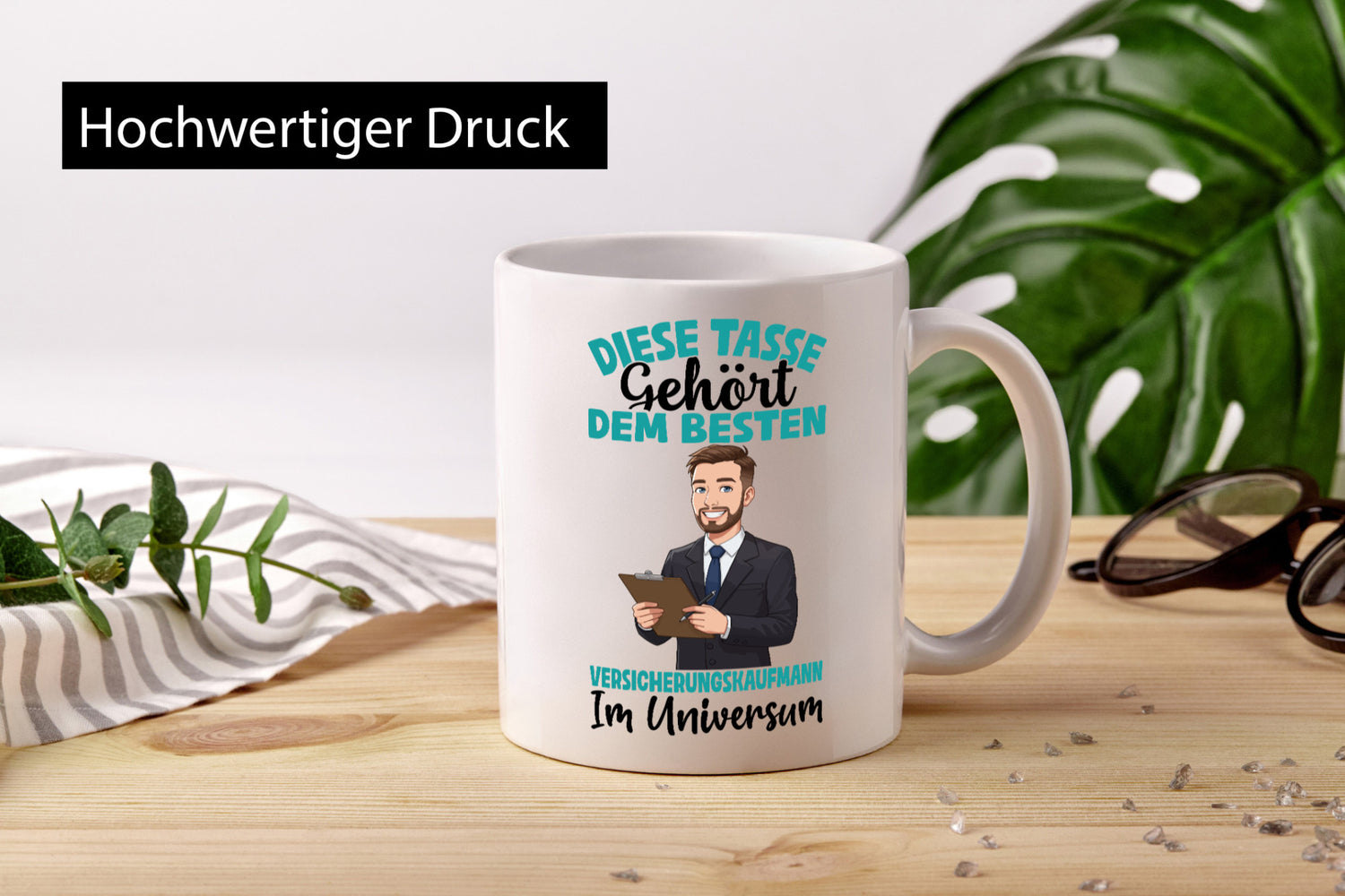 Im Universum: Versicherungskaufmann | Kaufmann lustig Humor Geschenkidee