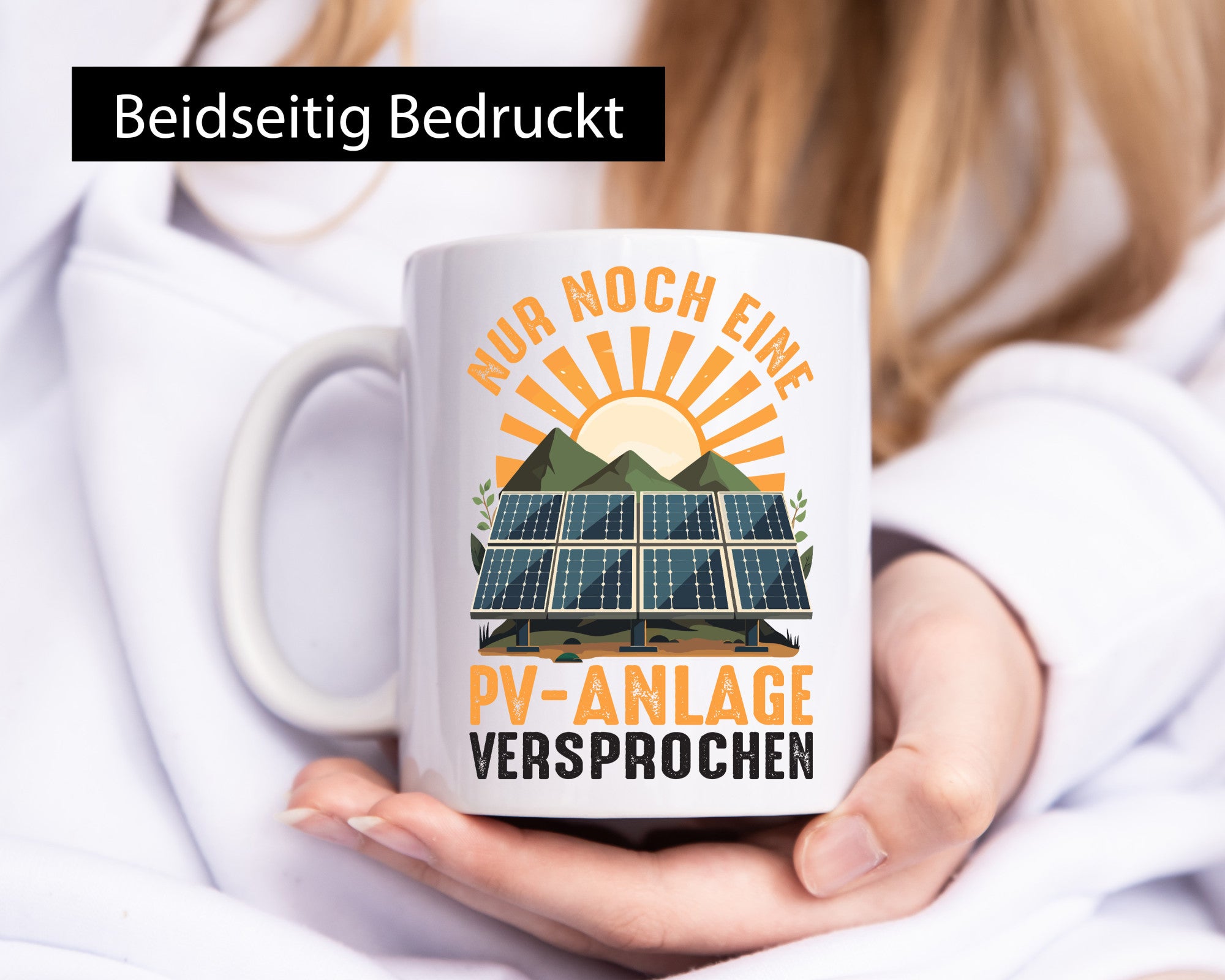 PV Anlage | Nur noch eine Phzotovoltaikanlagen v2 Humor Geschenkidee Tasse
