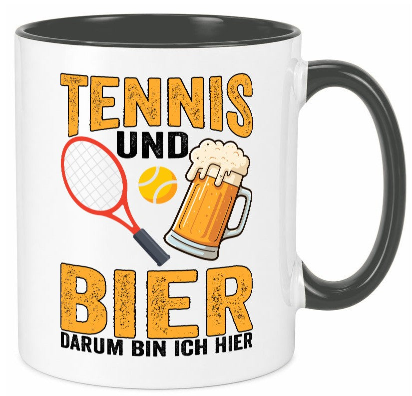 Tennis und Bier darum bin ich hier | Tennisspieler v2 Geschenkidee Humor Tasse