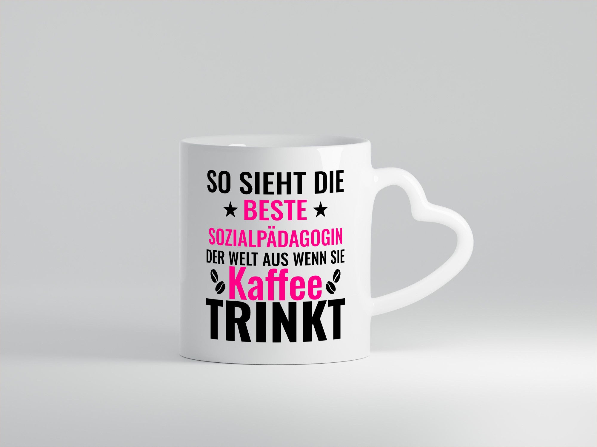 Kaffee trinkt: Sozialpädagogin | Humor Pädagogin Geschenk Geschenkidee lustiger