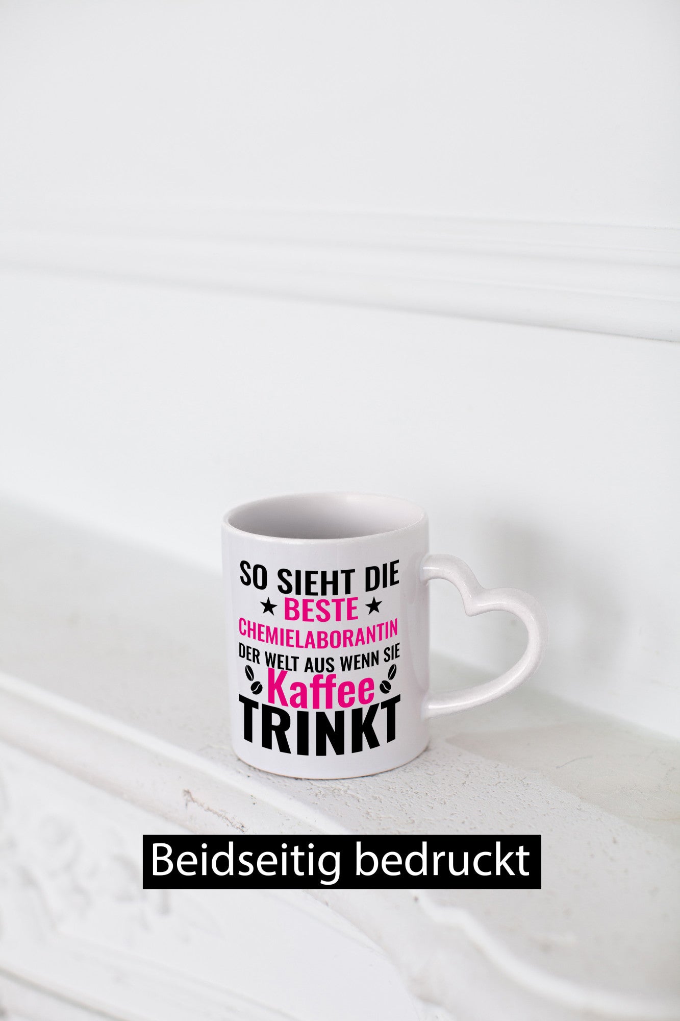 Kaffee trinkt: Chemielaborantin | Laborantin Chemie Geschenkidee Humor Tasse