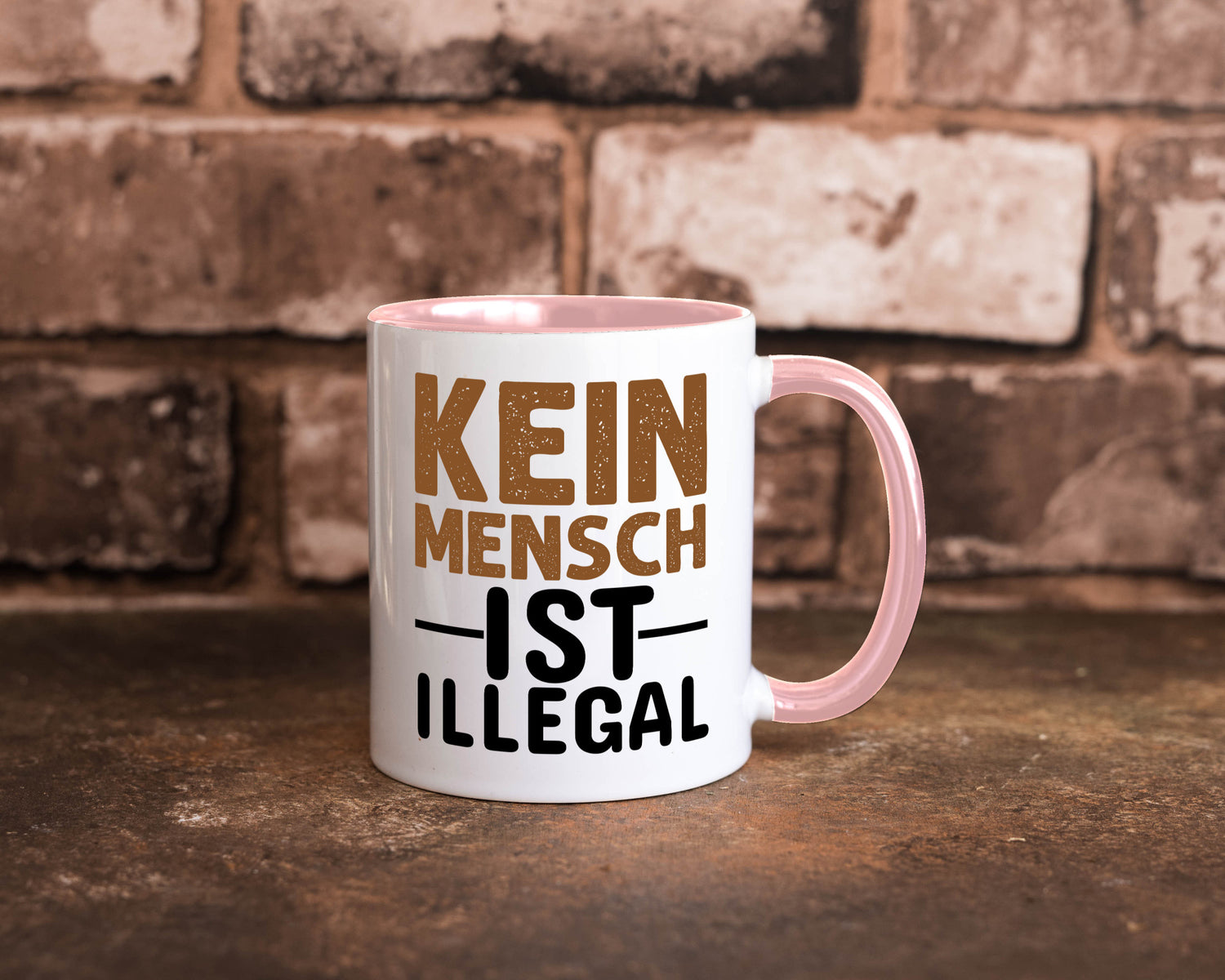 Kein Mensch ist illegal | Spruch Gleichberechtigung Humor Geschenkidee Tasse