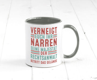 Verneigt euch: Rechtsanwalt | Anwalt Jurist Humor Geschenkidee Tasse