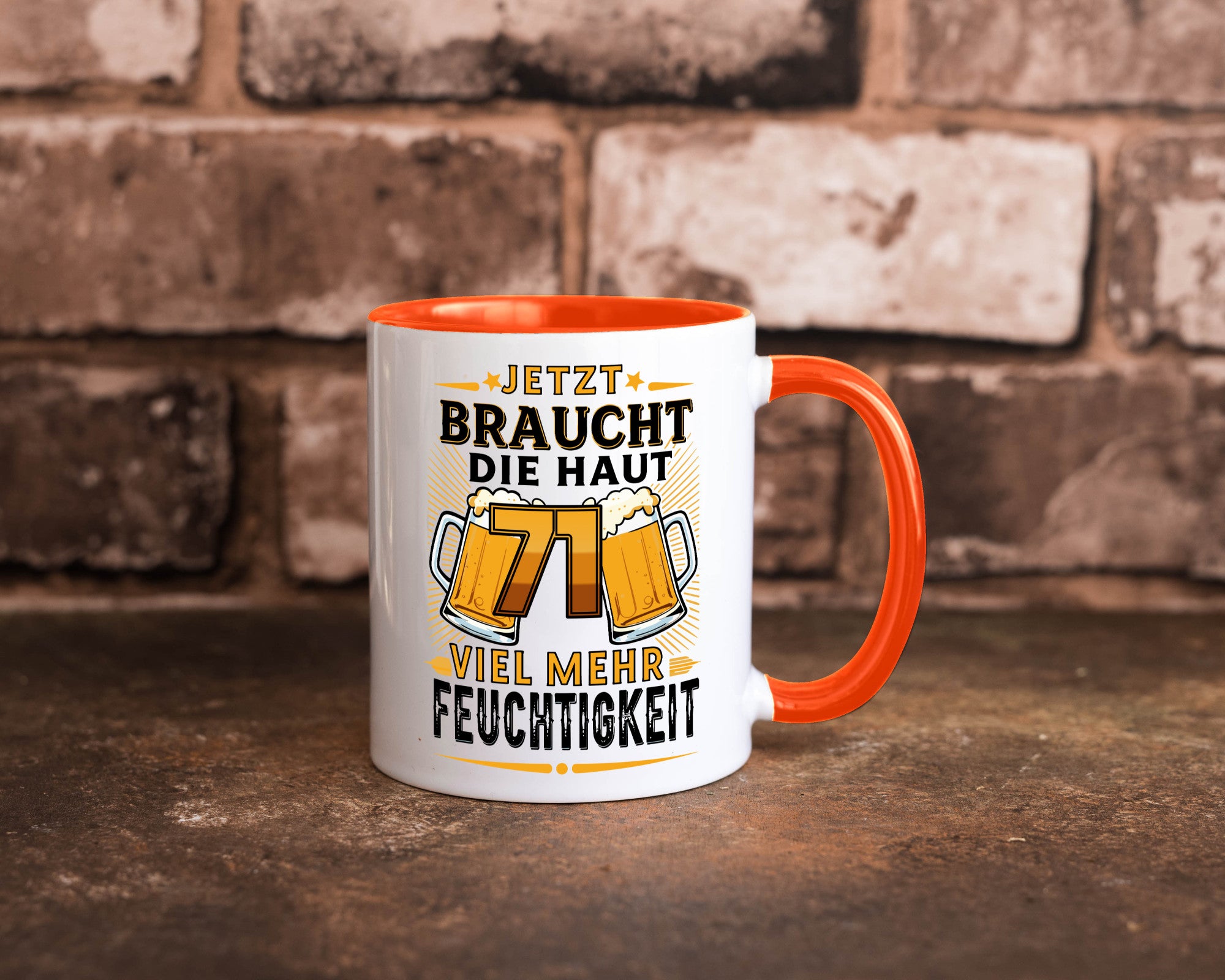 71 braucht die haut mehr Feuchtigkeit | 71. Geburtstag Geschenkidee Humor Tasse