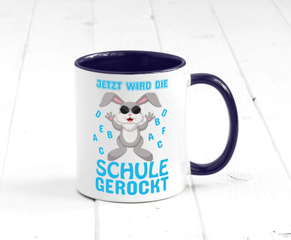 Schule wird gerockt | Schulbeginn Tasse cooler Hase lustiger Spruch Geschenk