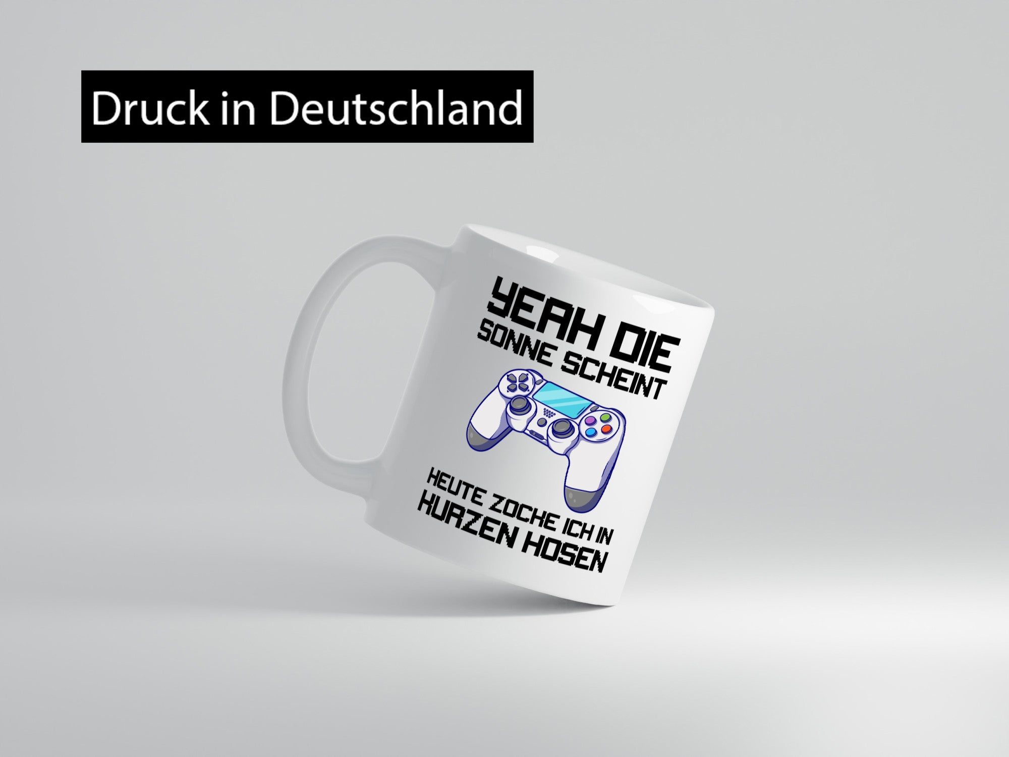 Zocken in kurzen Hosen | Gamer Tasse Statement Humor Geschenkidee
