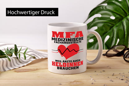 MFA weil ärzte auch Heldinen brauchen | Geschenk Humor Geschenkidee lustiger