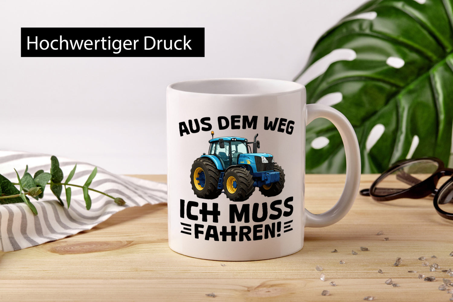 Aus dem weg ich mus fahren | Traktor Schlepper v2 Geschenkidee Humor Tasse