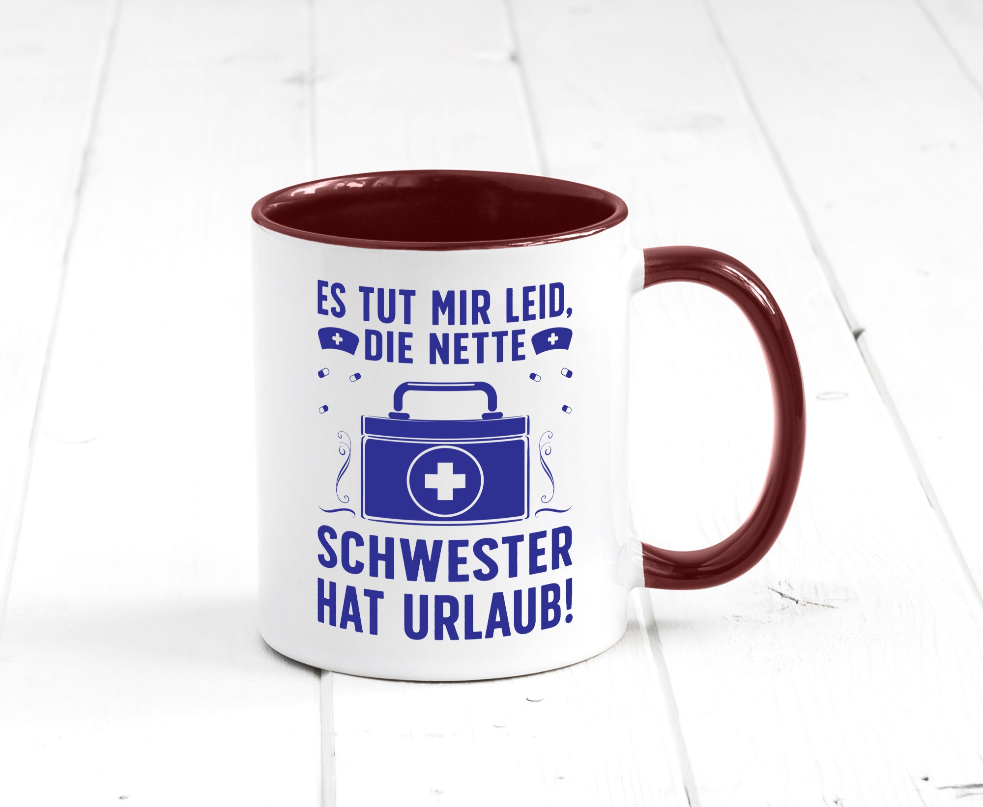 Nette Schwester hat Urlaub | Arztkoffer Tabletten lustiger Spruch Geschenk