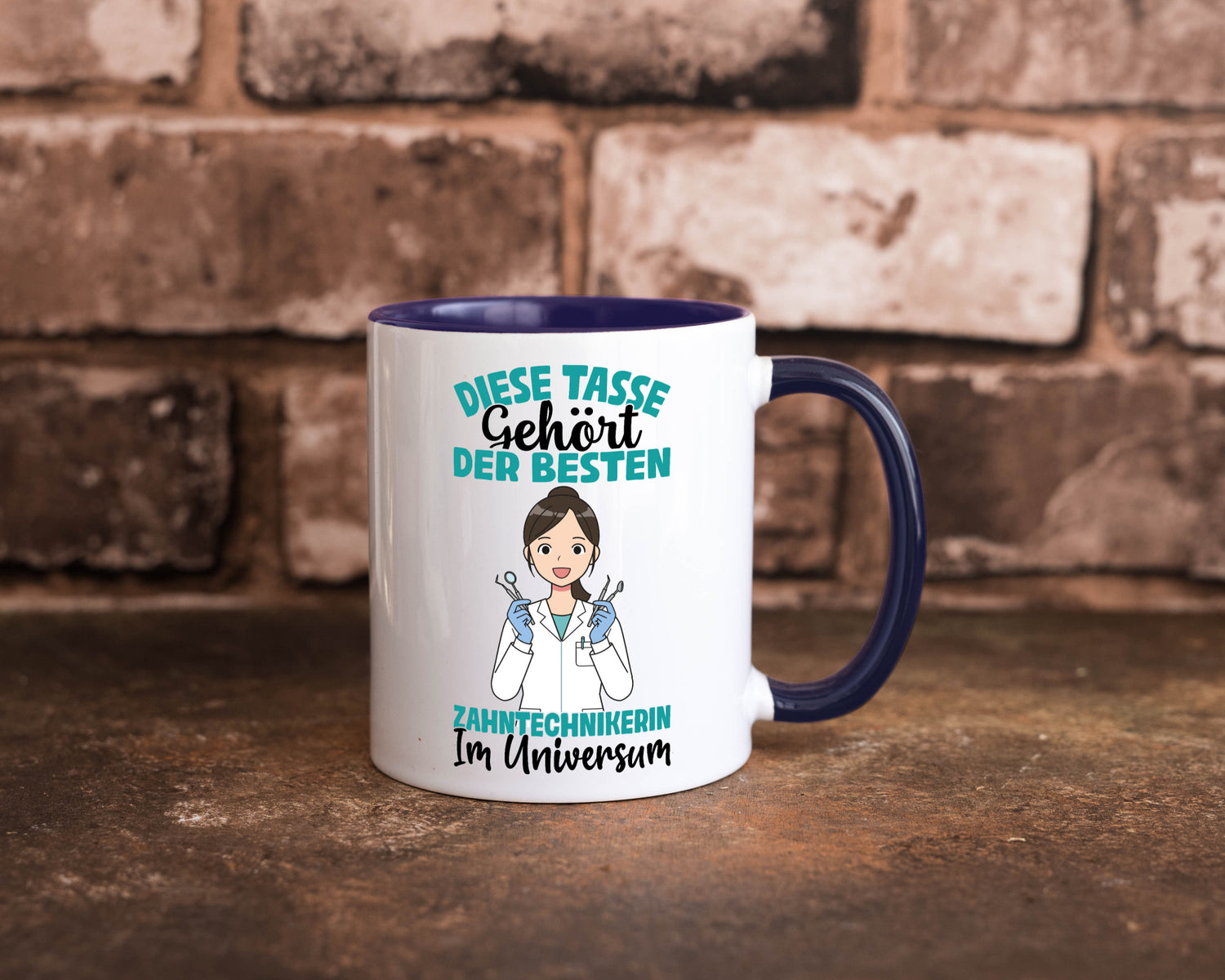 Im Universum: Zahntechnikerin | Zahnmedizin Humor Geschenkidee Tasse