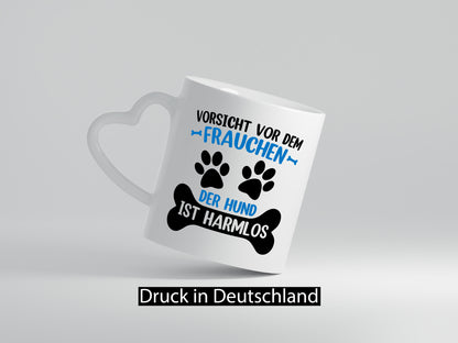 Vorsicht vor der Frau Hund ist Harmlos | Hunde v2 lustiger Spruch Geschenk