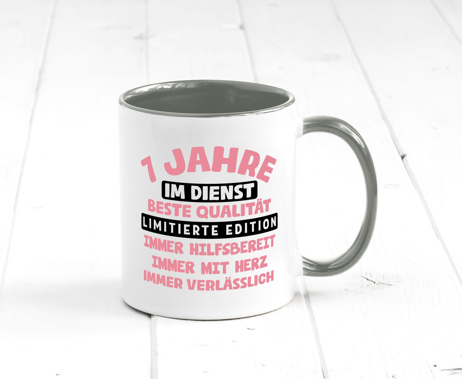 7 Jahre im Dienst | Jubiläum Arbeit v11 lustiger Spruch Geschenk Kollegen Büro