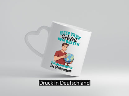 Im Universum: Sozialpädagoge | Pädagoge lustiger Spruch Geschenk Humor