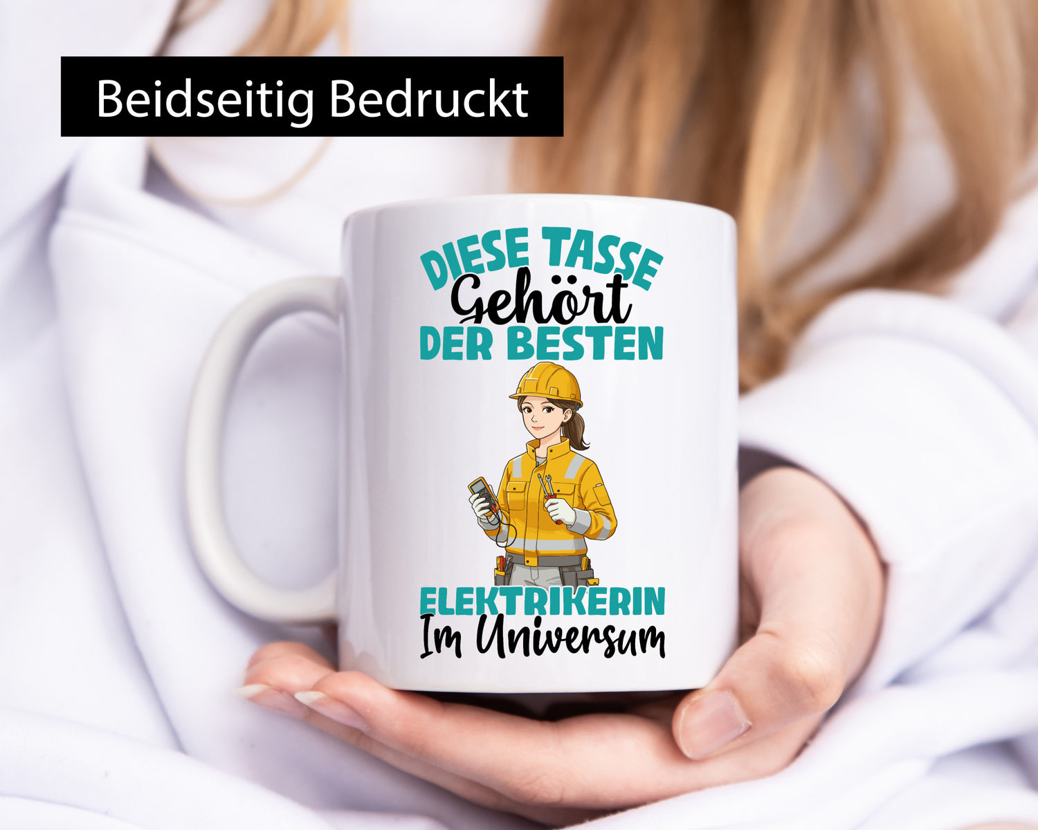 Im Universum: Elektrikerin | Elektronikerin Elektrik Geschenk Humor