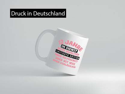 12 Jahre im Dienst | Jubiläum Arbeit v11 lustiger Spruch Geschenk Kollegen Büro