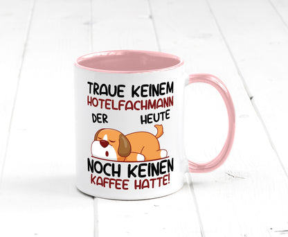 Traue keinem Hotelfachmann |Hotel lustig Humor Geschenkidee Geschenk Tasse
