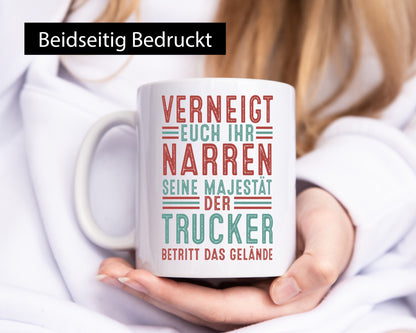Verneigt euch: Trucker | LKW Fahrer Beruf Geschenkidee Arbeit Kollegen Büro