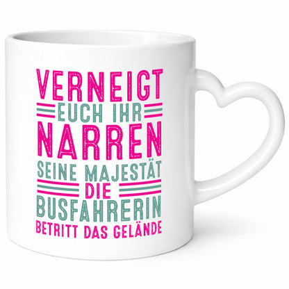 Verneigt euch: Busfahrerin | Berufsfahrer Fahrerin v2 Humor Arbeit Kollegen