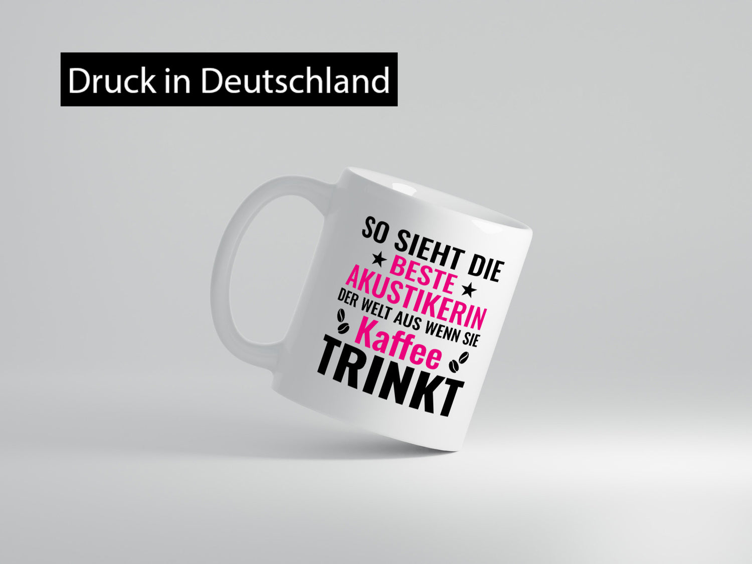 Kaffee trinkt: Akustikerin | Akustik Hörgeräteakustik Geschenkidee Humor Tasse
