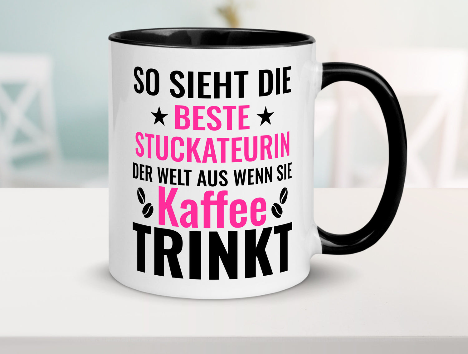 Kaffee trinkt: Stuckateurin | Innenausbau Geschenk Humor Geschenkidee lustiger