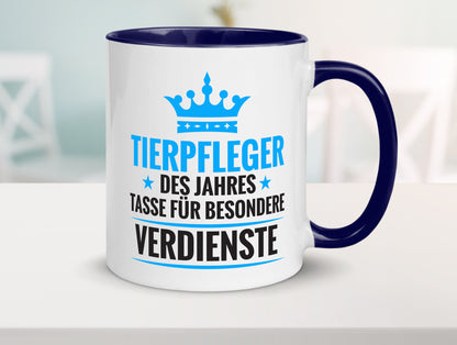 Besonderer Verdienst: Tierpfleger | Pflegeberuf Tierheim Humor Arbeit Kollegen