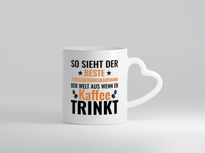 Kaffee trinkt: Versicherungskaufmann | Kaufmann lustiger Spruch Geschenk Humor