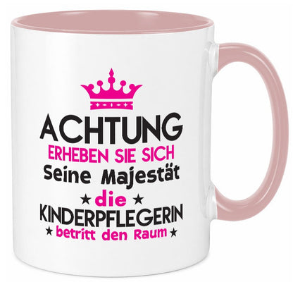 Seine Majestät Kinderpflegerin | Kinder Pflegeberuf Humor Arbeit Kollegen Büro Tasse