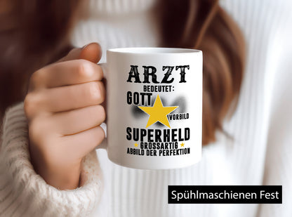 Bedeutung von Arzt | Medizin Doktor Facharzt Humor Geschenkidee Tasse