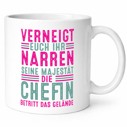 Verneigt euch: Chefin | Führungskraft Vorgesetzte v2 Humor Arbeit Kollegen Büro
