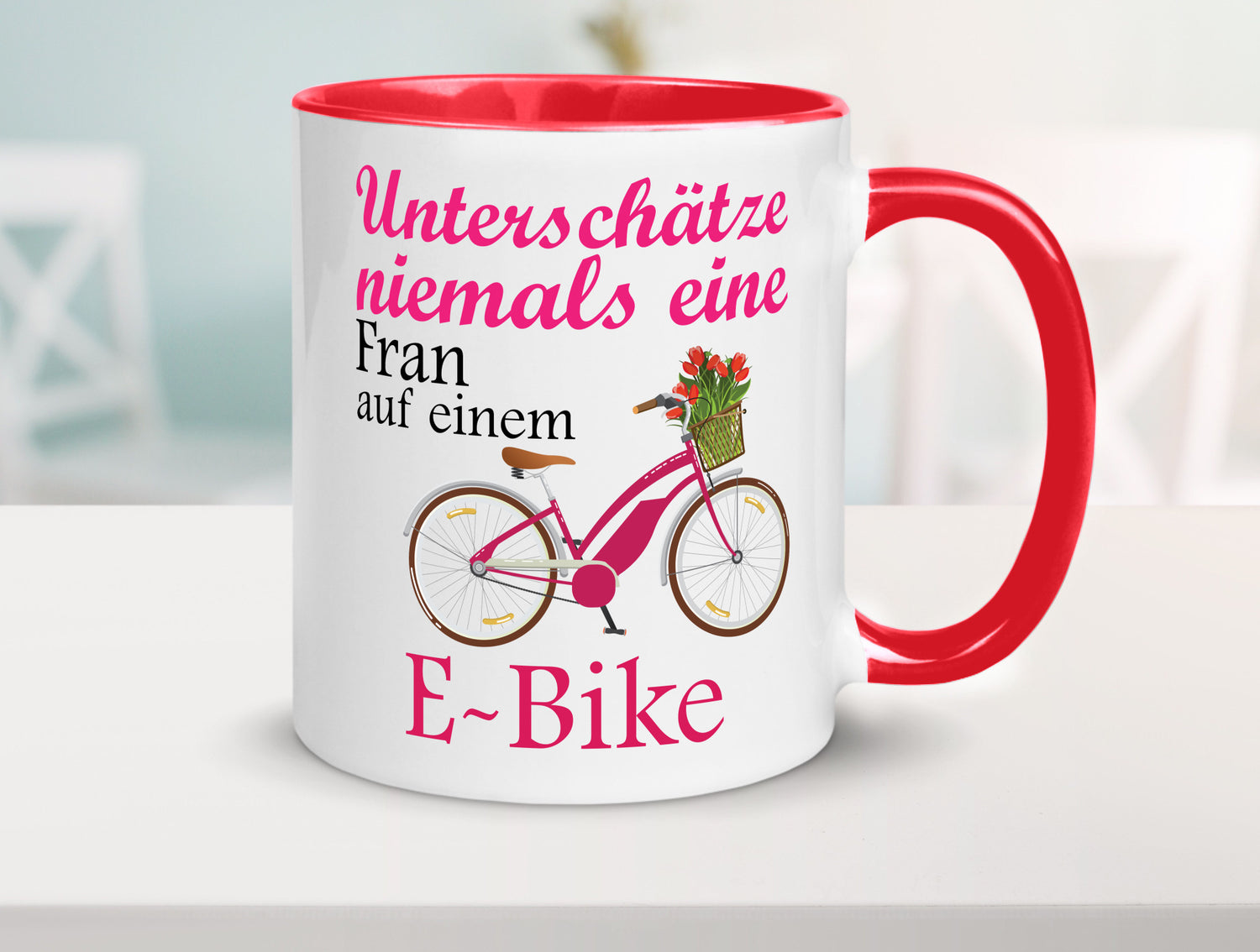 Unterschätze niemals eine Frau | E-Bike Sport Rad fahren lustig Humor
