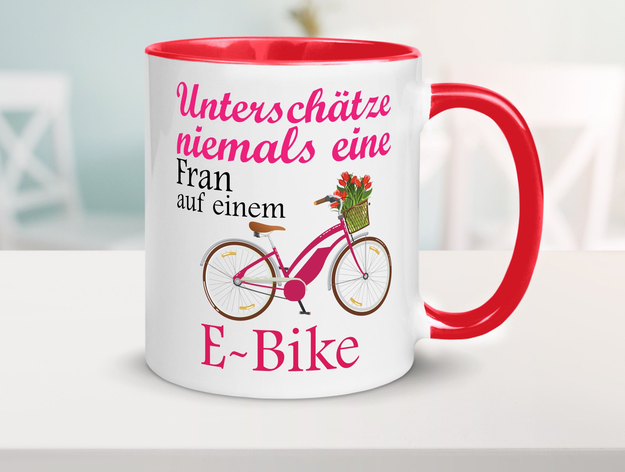 Unterschätze niemals eine Frau | E-Bike Sport Rad fahren lustig Humor