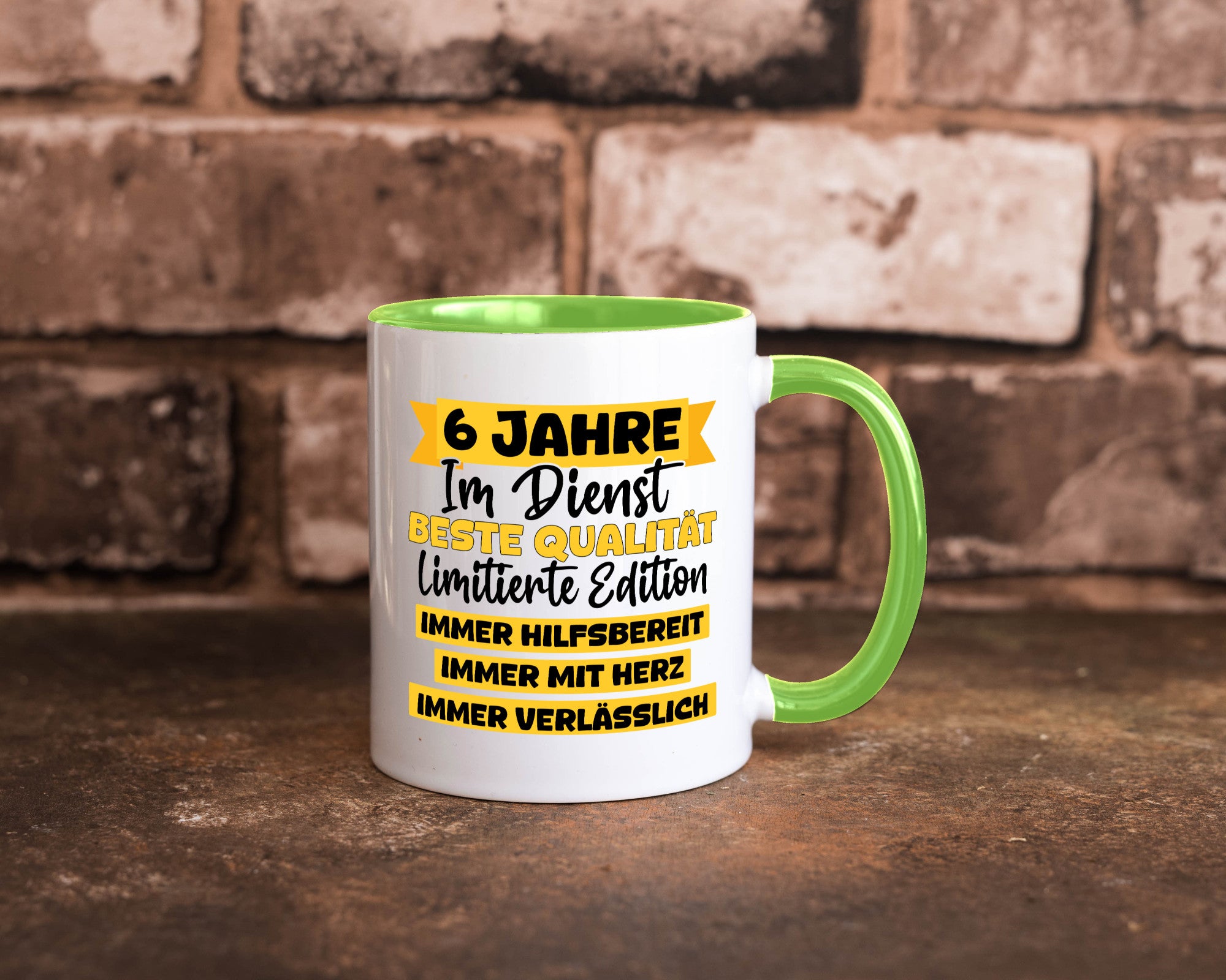 6 Jahre im Dienst | Jubiläum Arbeit v8 Geschenkidee Kollegen Büro Humor Tasse
