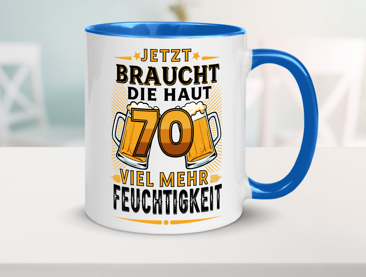 70 braucht die haut mehr Feuchtigkeit | 70. Geburtstag Humor Geschenkidee Tasse