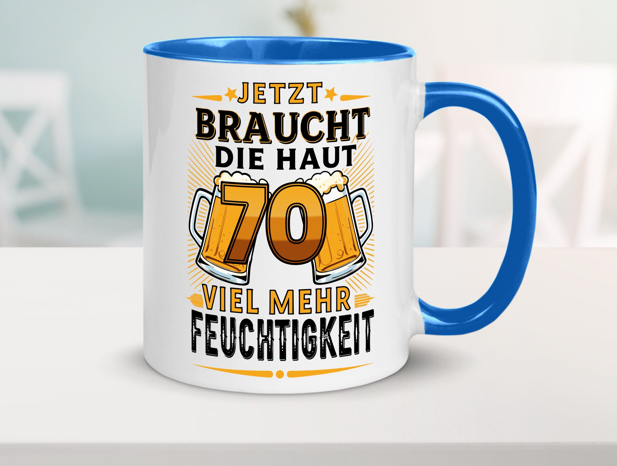 70 braucht die haut mehr Feuchtigkeit | 70. Geburtstag Humor Geschenkidee Tasse