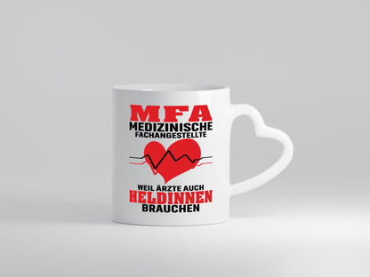 MFA weil ärzte auch Heldinen brauchen | Geschenk Humor Geschenkidee lustiger
