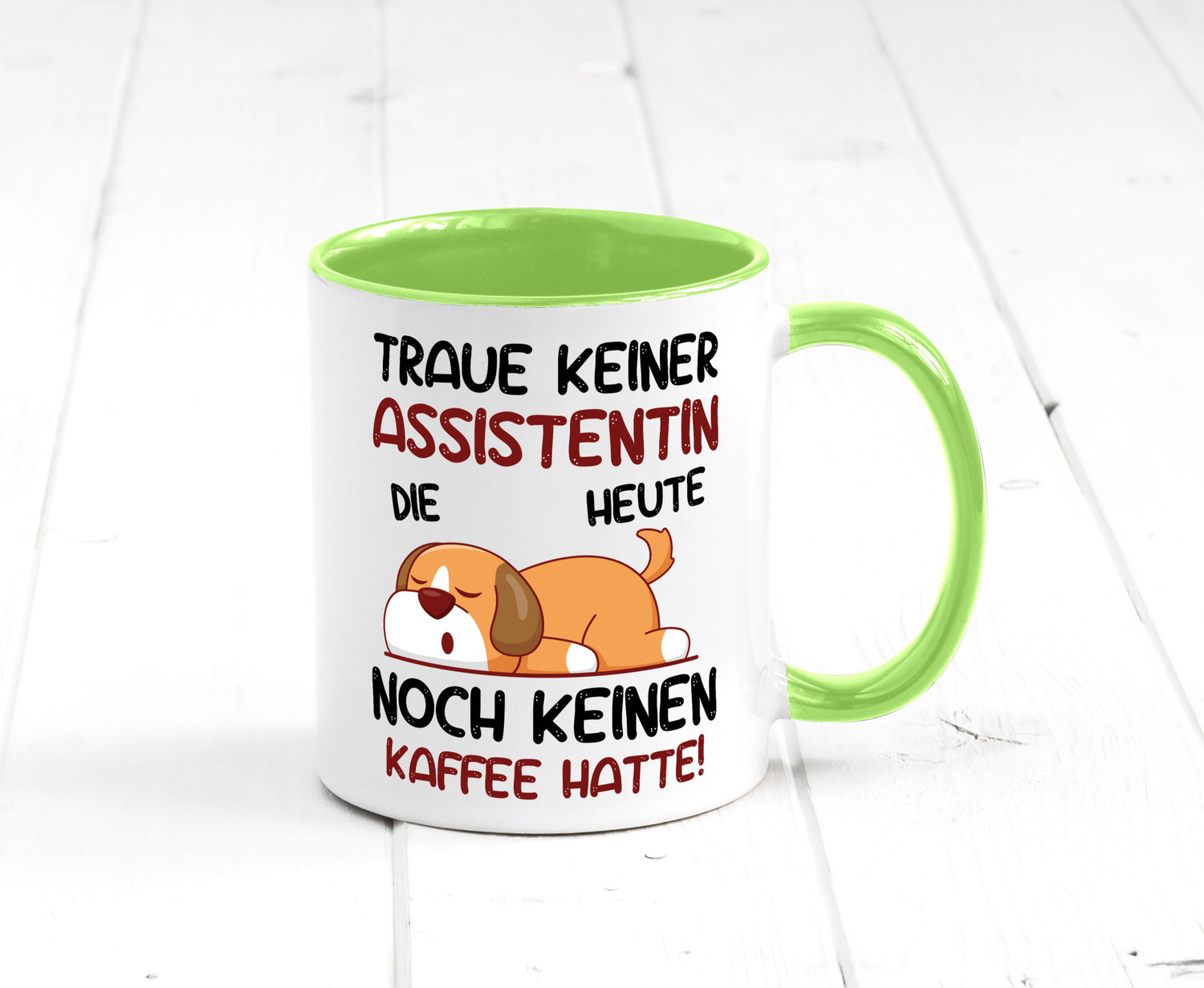 Traue keiner Assistentin | Assistenz Hilfskraft Humor Geschenkidee Tasse