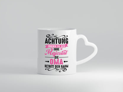 Oma Betritt den Raum | großmutter lustiger Spruch Geschenk Familie Geschenkidee