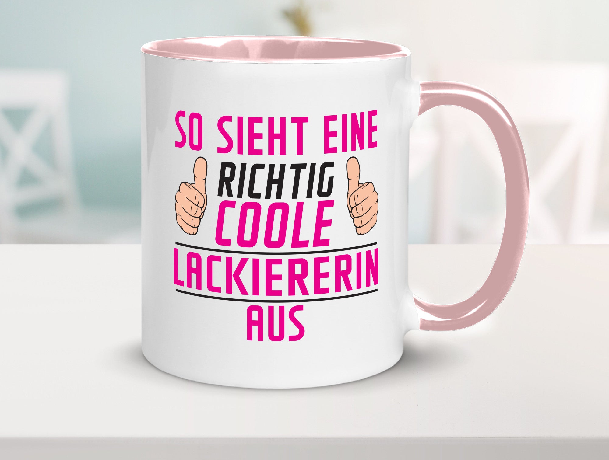 Richtig Coole Lackiererin | lackieren Geschenkidee Humor Tasse