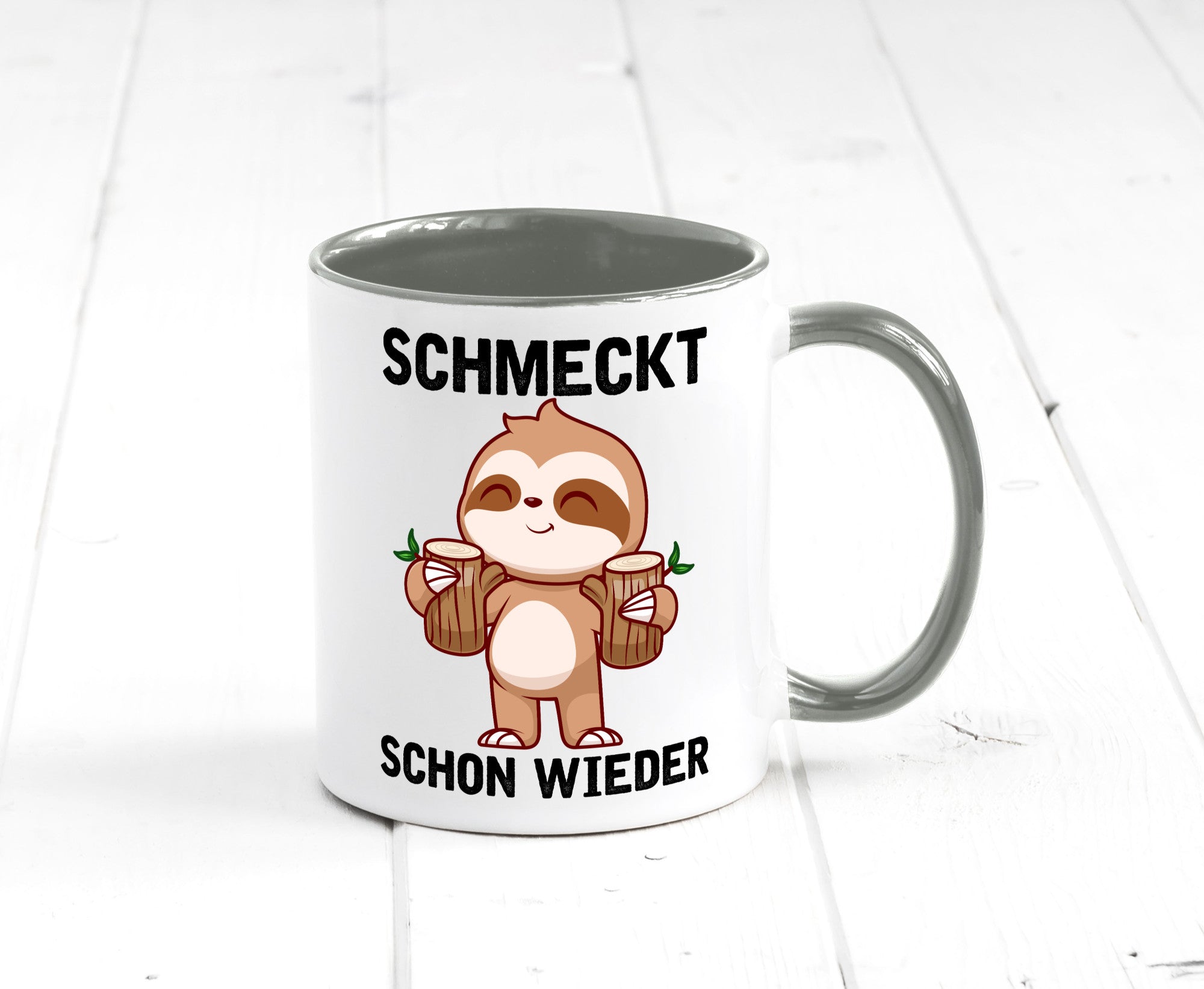Schmeckt schon wieder | Frankfurt Hessen v2 Geschenkidee Humor Tasse