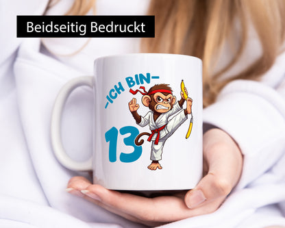 Ich bin 13 | 13. Geburtstag Karate Kampfsport Affe Geschenkidee Humor Tasse