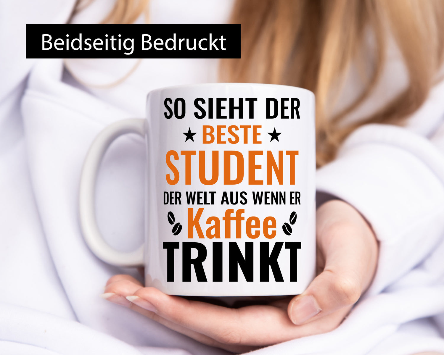 Kaffee trinkt: Student | Universität Uni Studium Humor Geschenkidee Tasse
