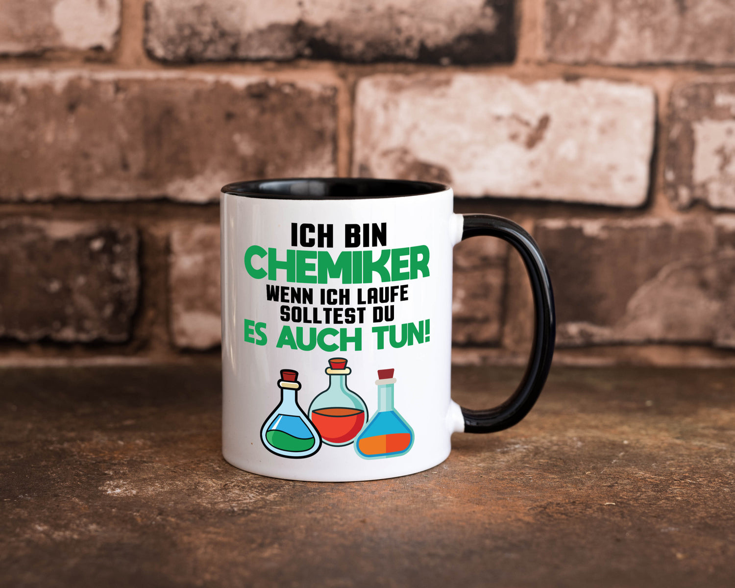 Ich bin chemiker wnen laufe solltest du es auch tun Humor Geschenkidee Tasse
