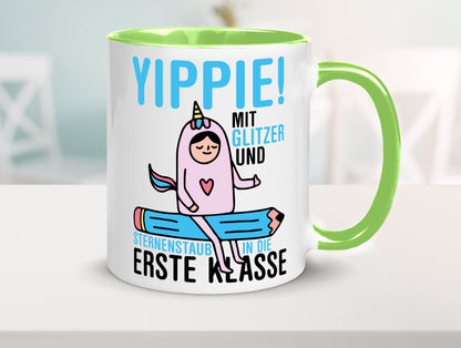 Mit Glitzer und Sternenstaub | Einschulung Einhorn lustiger Spruch Geschenk