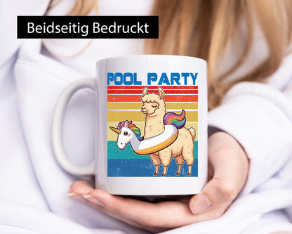 Pool Party | Lama Alpaka Einhorn lustig Humor Geschenkidee Geschenk Tasse