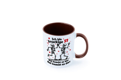 57. Geburtstag | Knackige 57 Ich bin alt lustig Geschenkidee Geschenk Tasse