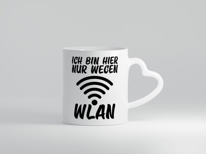 Ich bin hier wegen WLAN | Computer Nerd lustiger Spruch Humor Geschenkidee Tasse