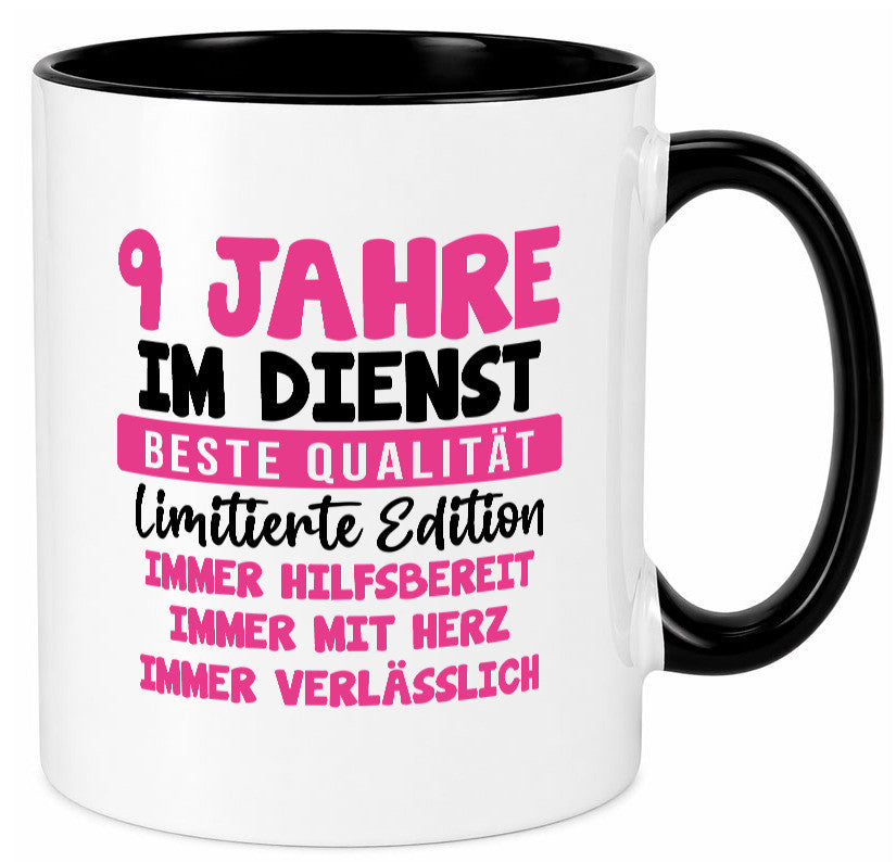 9 Jahre im Dienst | Jubiläum Arbeit v10 Geschenkidee Kollegen Büro Humor Tasse