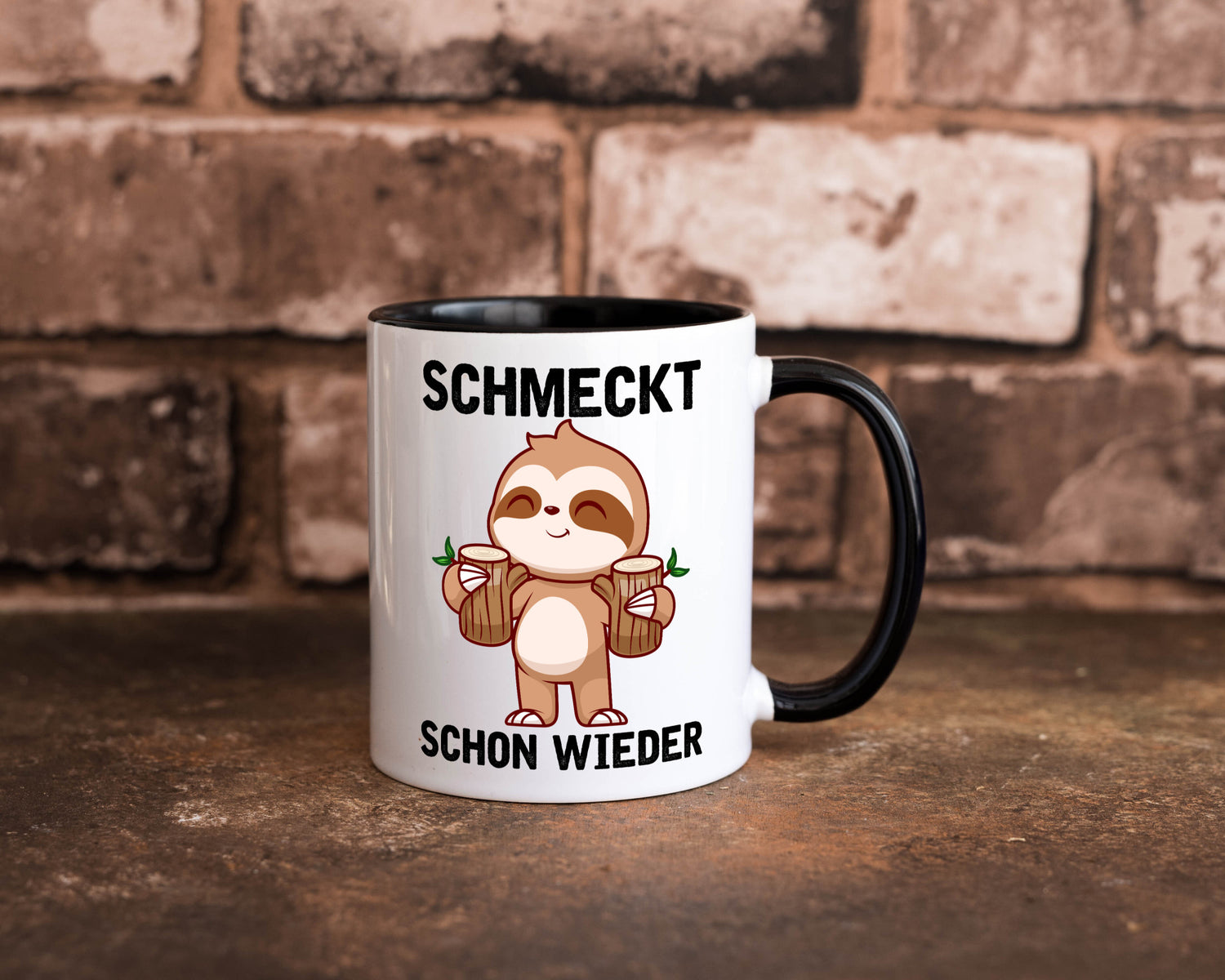 Schmeckt schon wieder | Frankfurt Hessen v2 Geschenkidee Humor Tasse