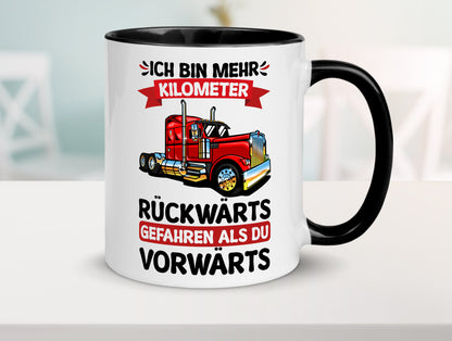 Ich bin mehr Kilometer gefahren | LKW Trucker Geschenk Humor Geschenkidee Tasse