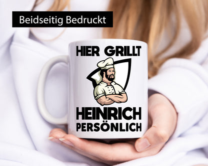 Hier Grillt Heinrich Persönlich | Grillmeister Geschenk Humor Geschenkidee